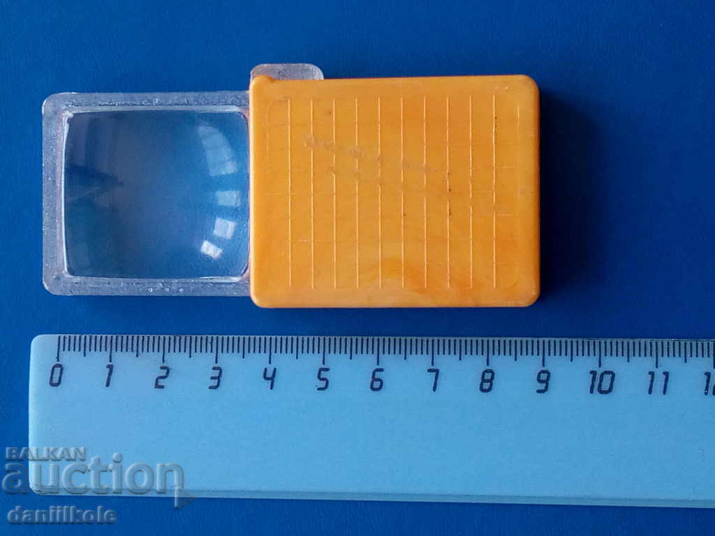 * $ * Y * $ * FOLDING MAGNIFYING MAGNIFIER - EXCELLENT * $ * Y * $ * - 5