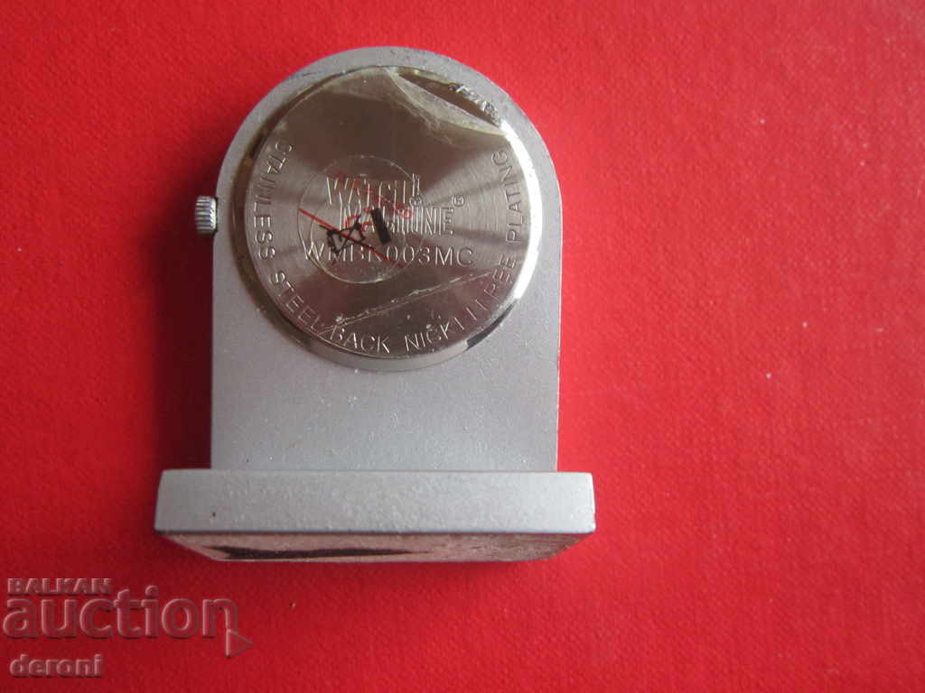 Great quartz modern watch Time to Talk with price 20.00 BGN | € 10.23