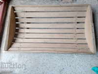 Стара дървена детска люлка