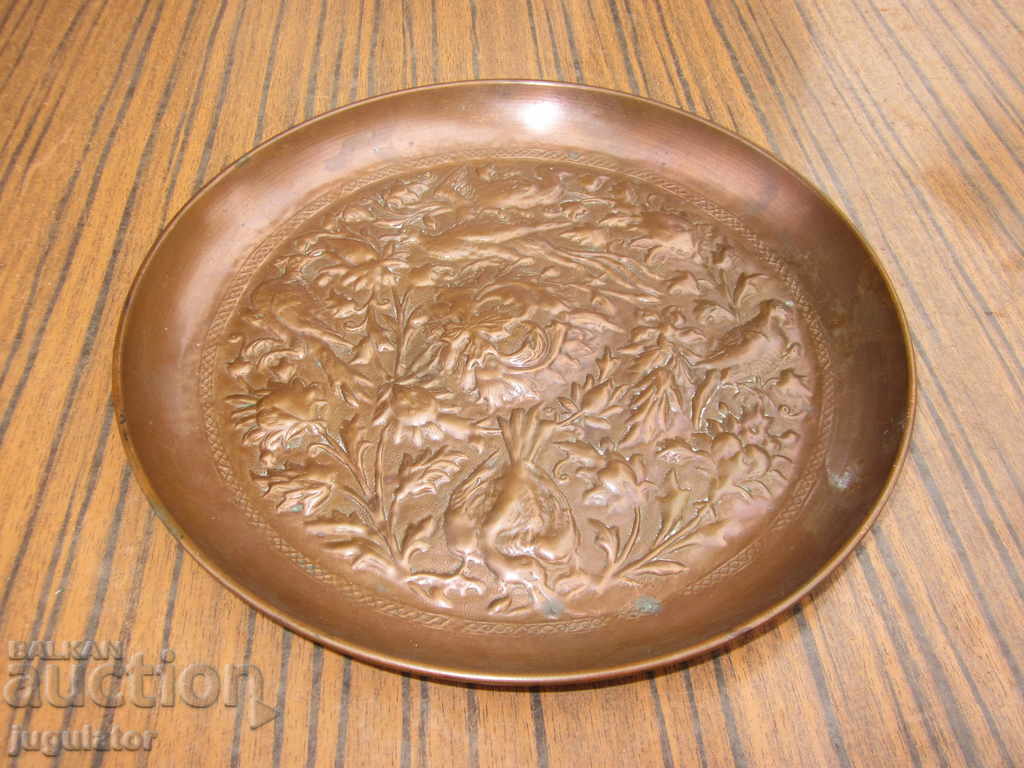 Delivery of old folklore hand-forged copper plate for wall Delivery of old folklore hand-forged copper plate for wall