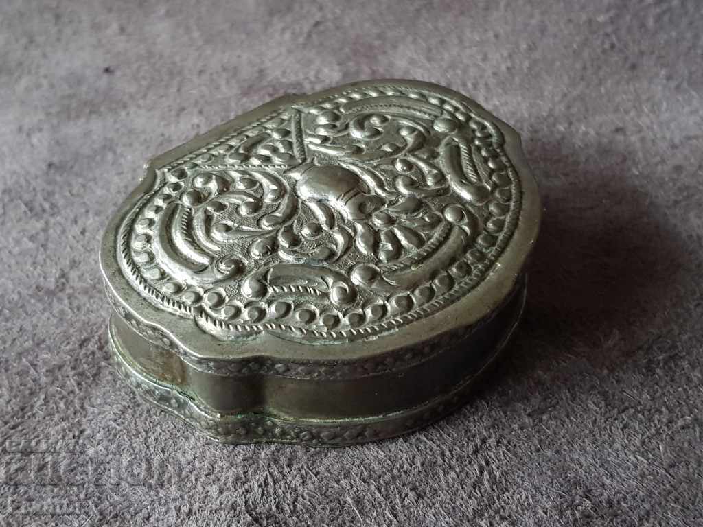 Auction Old Bulgarian Revival Silver Snuff Box 19th Century Auction Old Bulgarian Revival Silver Snuff Box 19th Century