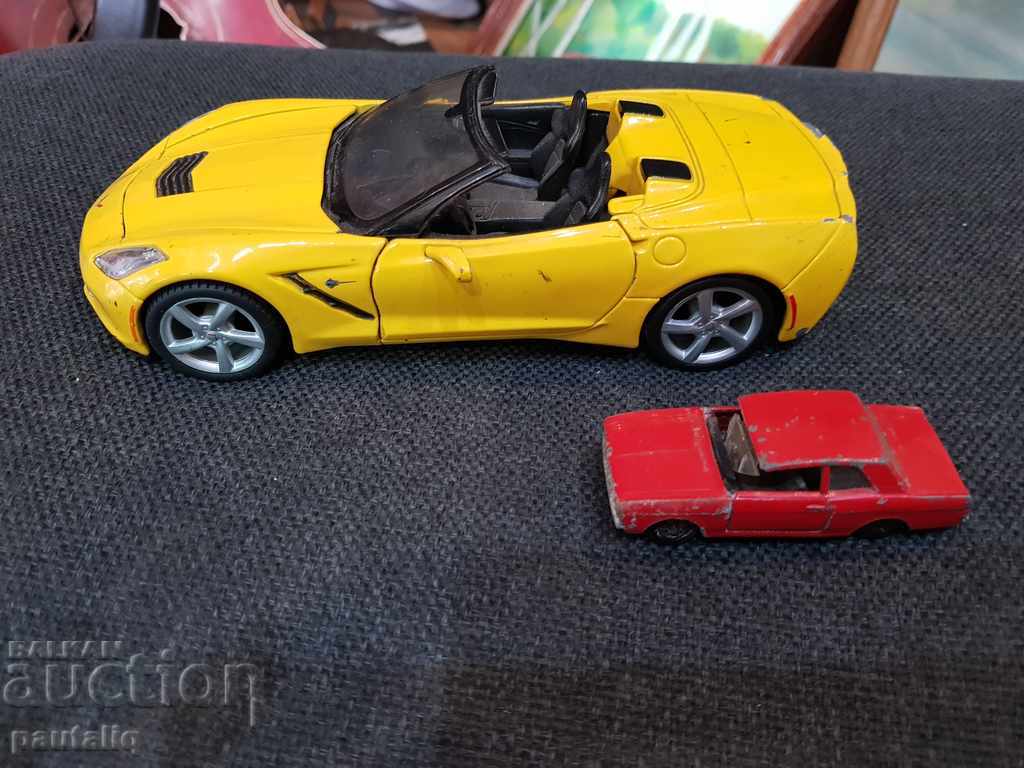 LARGE METAL TROLLEY CORVETTE STINGRAY - 7 LARGE METAL TROLLEY CORVETTE STINGRAY - 7