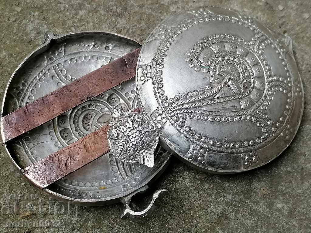 Delivery of Renaissance silver hammered pafts silver pafts masterful