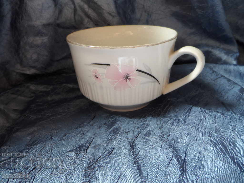 porcelain cup 1