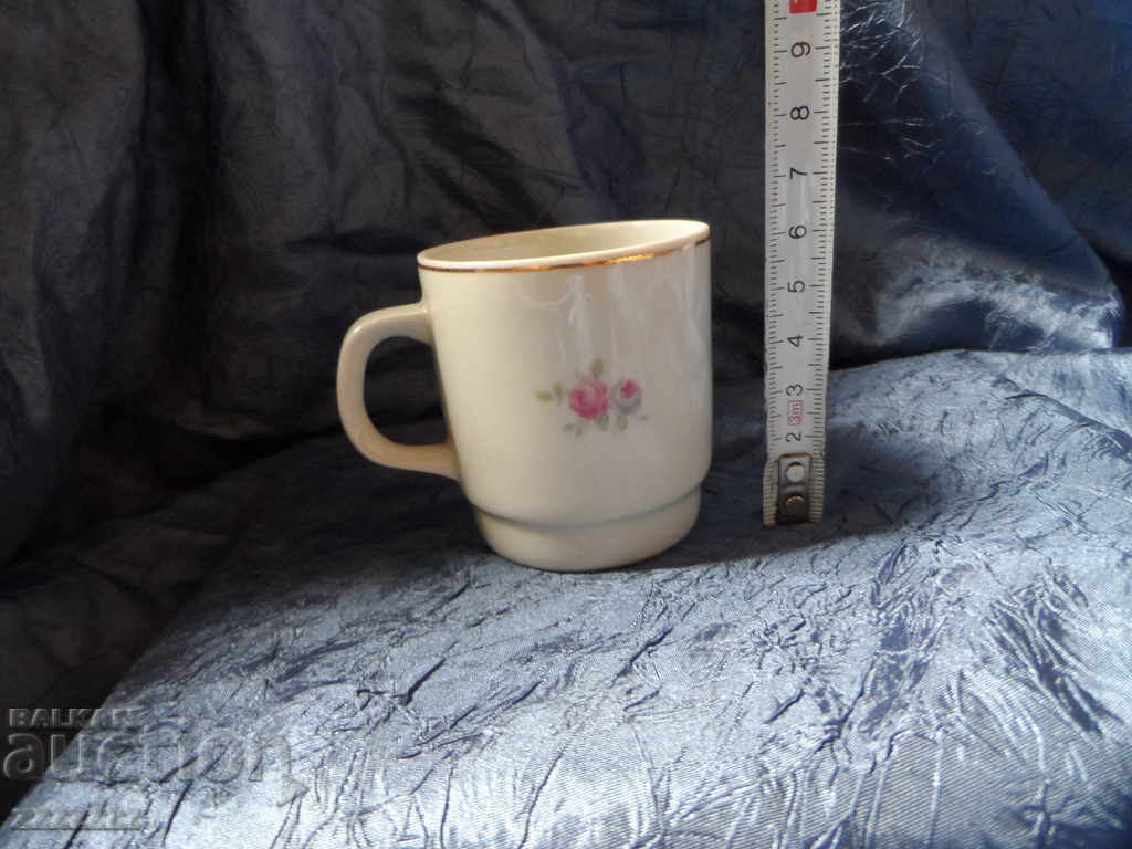 porcelain cup 3 with price 10.00 BGN | € 5.11 porcelain cup 3 with price 10.00 BGN | € 5.11