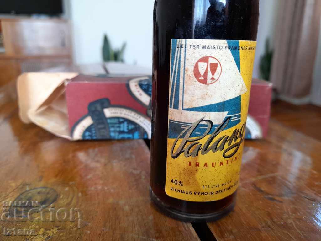 Delivery of Old bottle of Palanga Trauktine Delivery of Old bottle of Palanga Trauktine