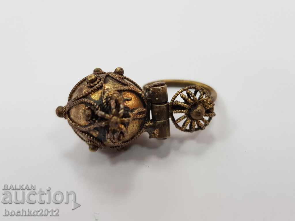 Rare Revival επιχρυσωμένο σκουλαρίκι arpalia 19ος αιώνας