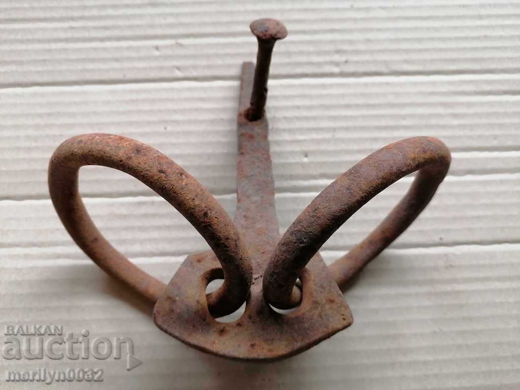 Metal rings, wrought iron for a wagon with price 36.00 BGN | € 18.41 Metal rings, wrought iron for a wagon with price 36.00 BGN | € 18.41