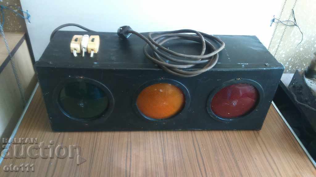 OLD LARGE SHEET METAL LIGHTHOUSE - 7