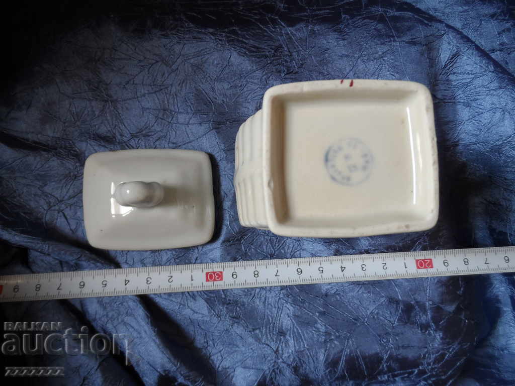 Παράδοση πορσελάνινο βάζο κανέλας Παράδοση πορσελάνινο βάζο κανέλας