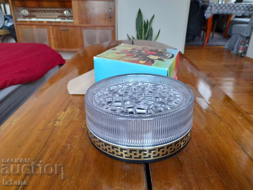 Old stand, flower vase with price 35.00 BGN | € 17.90 Old stand, flower vase with price 35.00 BGN | € 17.90