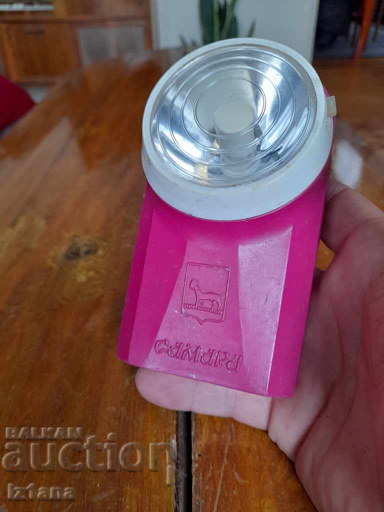 Old flashlight, Samara flashlight with price 9.00 BGN | € 4.60 Old flashlight, Samara flashlight with price 9.00 BGN | € 4.60