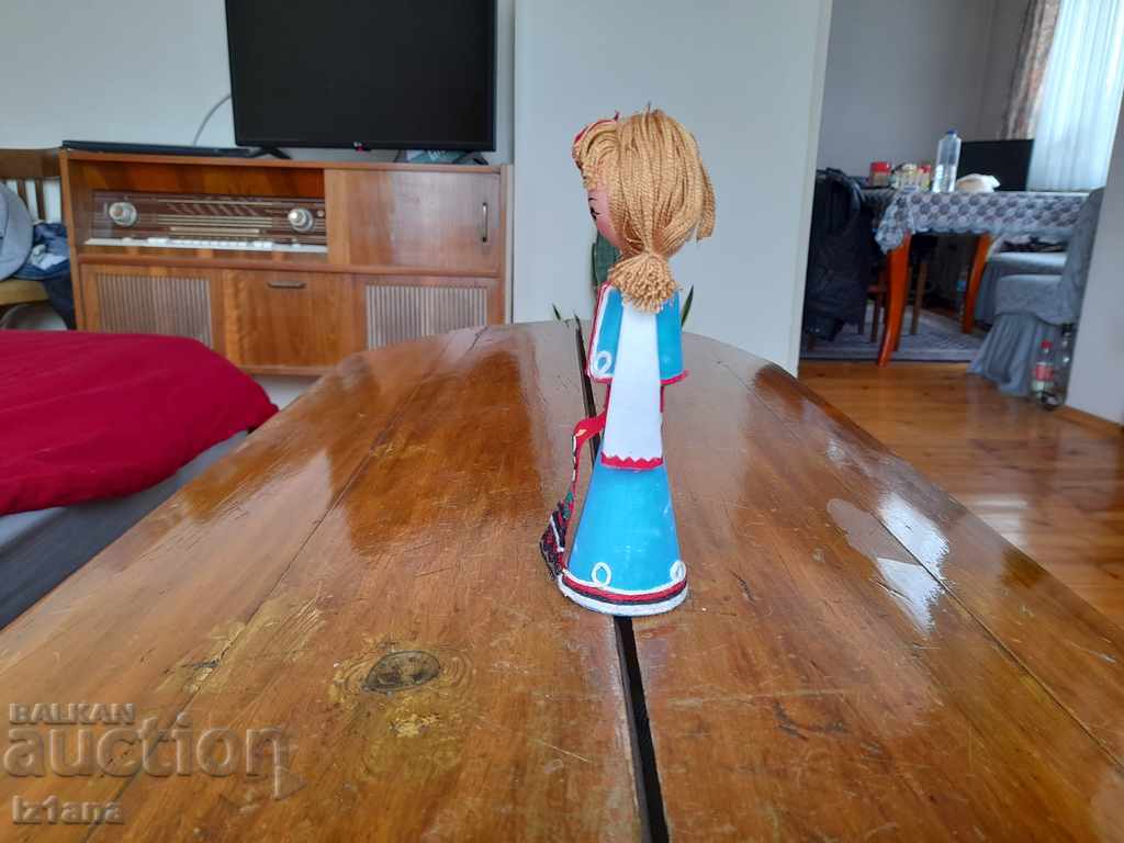 Folk figurine, doll with price 10.00 BGN | € 5.11