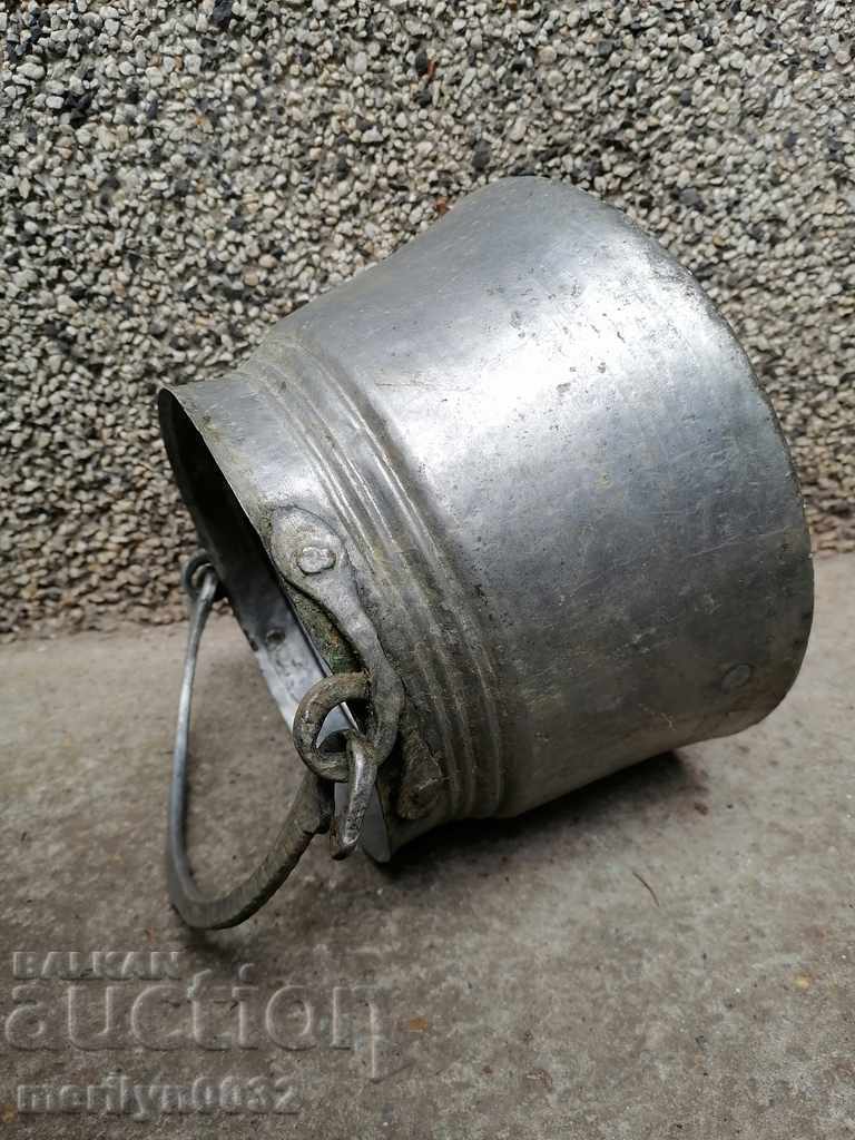 Delivery of Old copper boiler, copper, copper copper boiler Delivery of Old copper boiler, copper, copper copper boiler