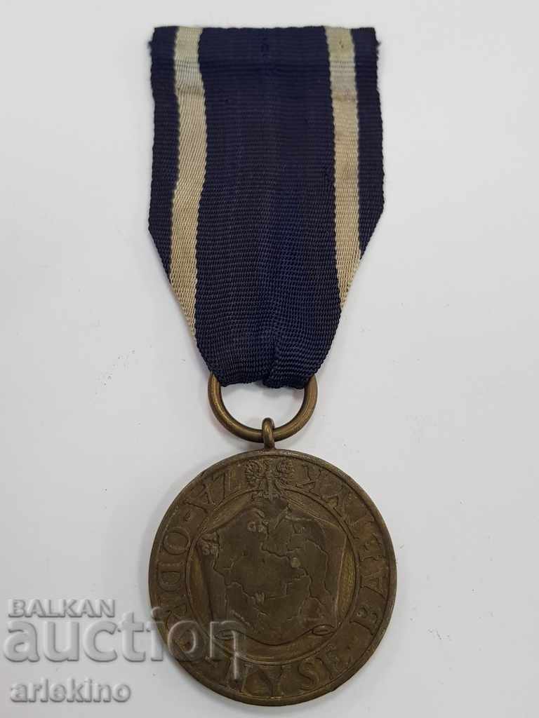 Auction Polish military medal World War II 1945 Auction Polish military medal World War II 1945