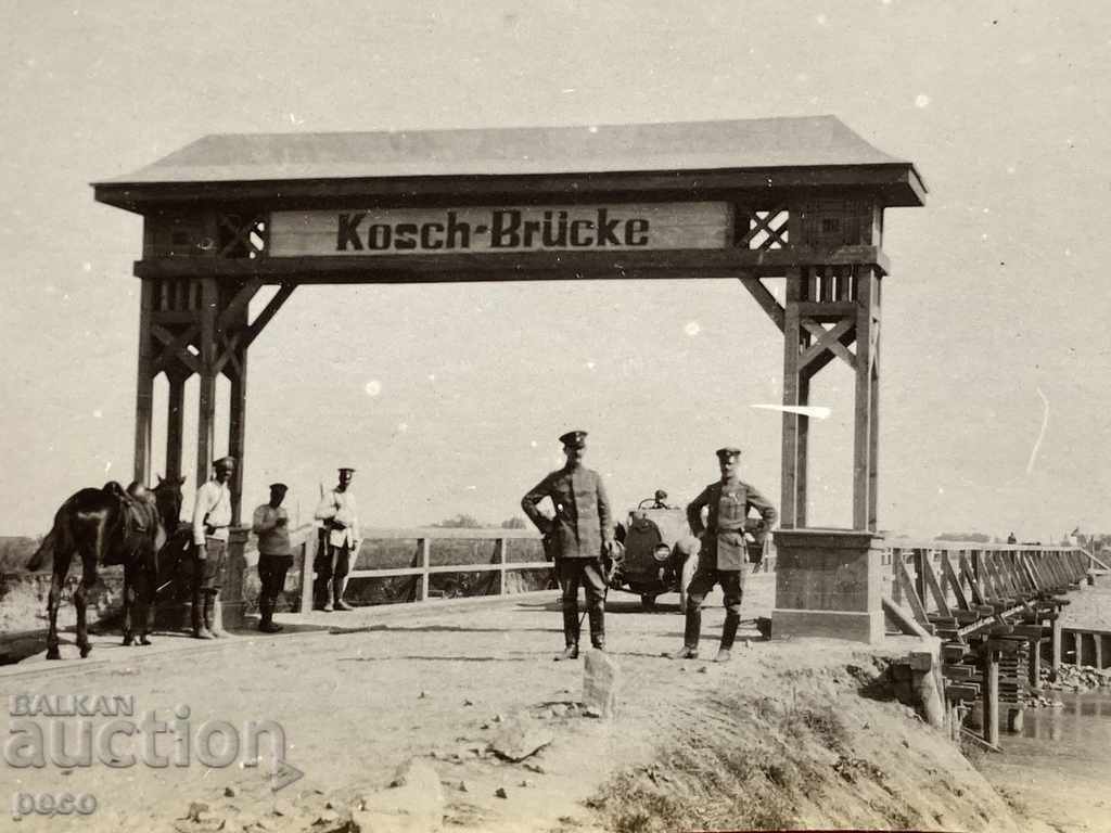 Delivery of General Robert von Kosch Bridge - World War I. Delivery of General Robert von Kosch Bridge - World War I.