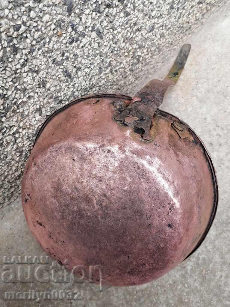 Delivery of Old copper pan, copper, tray, copper vessel Delivery of Old copper pan, copper, tray, copper vessel