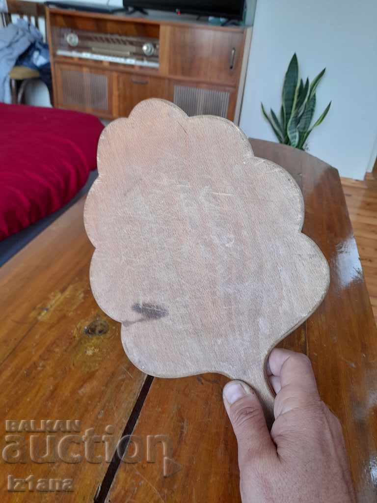 Auction Old Cutting Board Auction Old Cutting Board