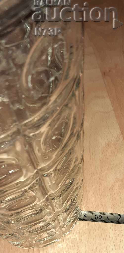 Delivery of ELEGANT VASE. RELIEF STYLE