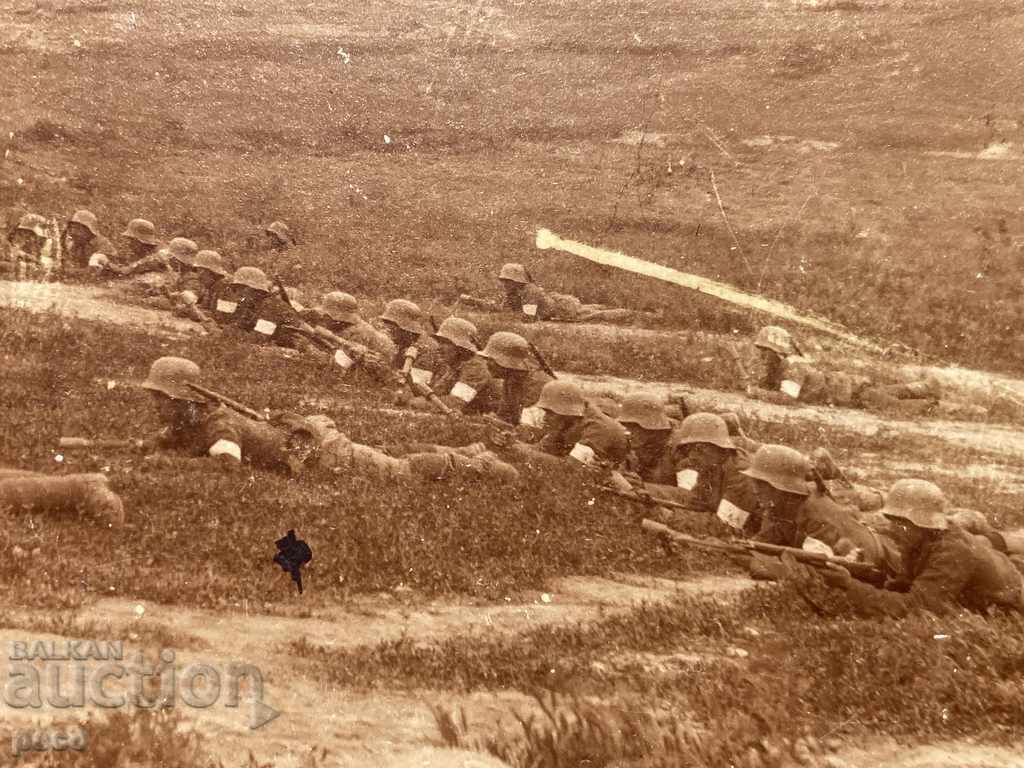 Παγκόσμιος Πόλεμος Διοίκησης Επίθεσης με τιμή 40.00 BGN | € 20.45 Παγκόσμιος Πόλεμος Διοίκησης Επίθεσης με τιμή 40.00 BGN | € 20.45