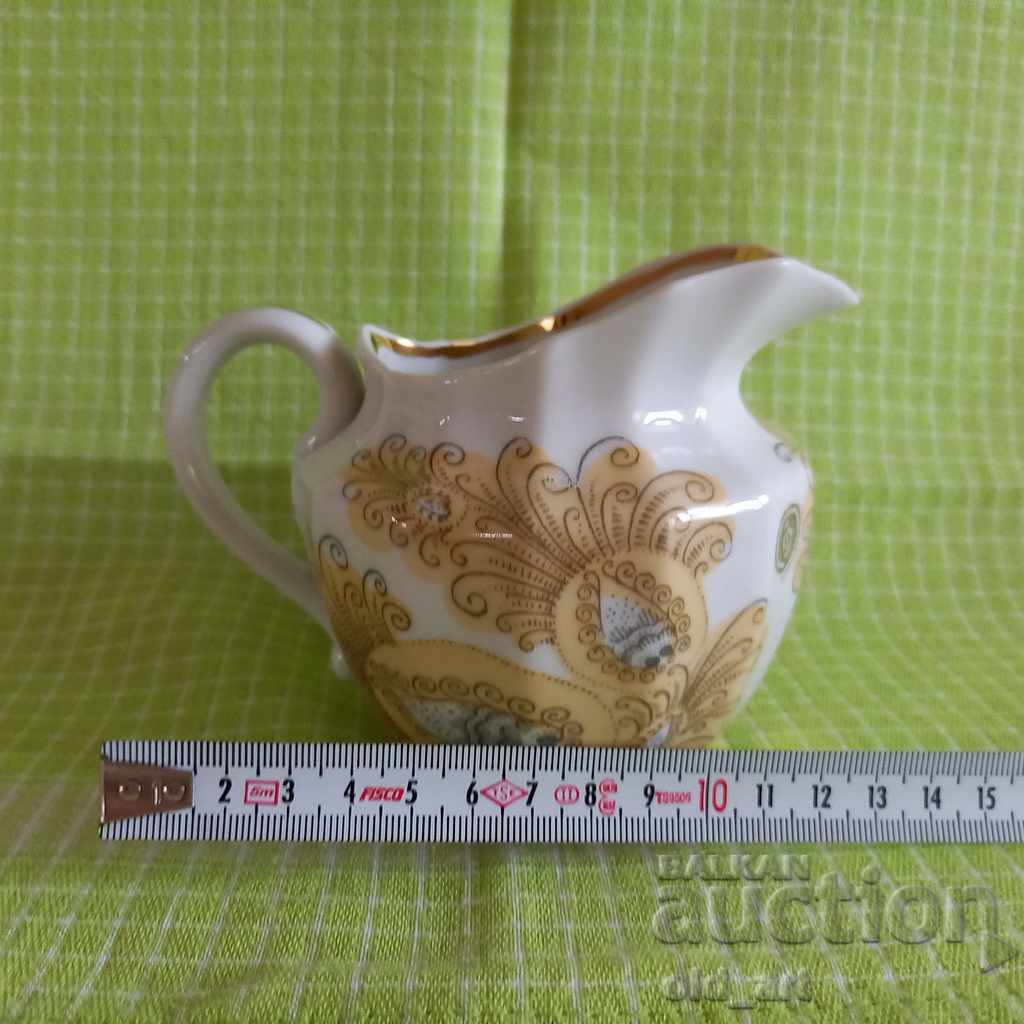 Παράδοση Ρωσική πορσελάνη με κόκαλο της δεκαετίας του 1970 - Κανάτα γάλακτος με επίχρυσο