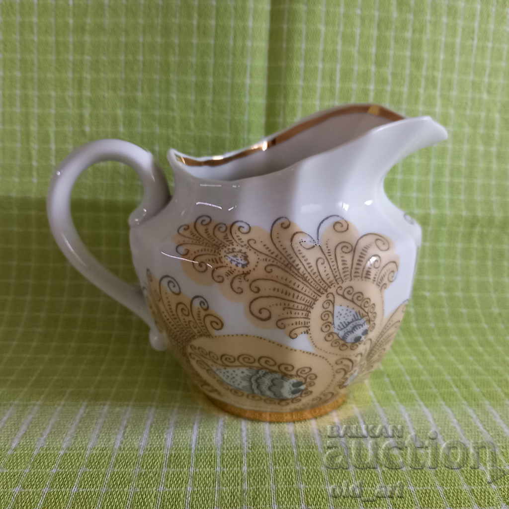 Ρωσική πορσελάνη με κόκαλο της δεκαετίας του 1970 - Κανάτα γάλακτος με επίχρυσο