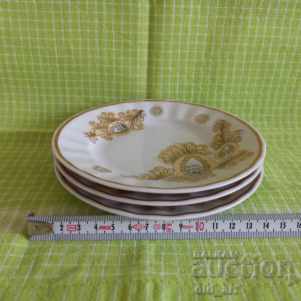 Auction  Russian bone china from the 70's - Plates with gilding, 3 pcs.