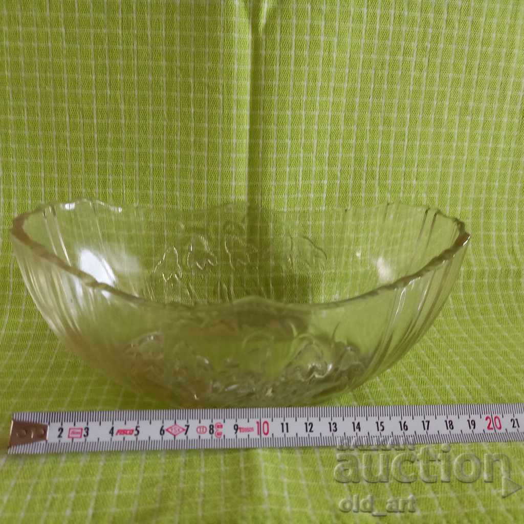 Delivery of Old candy bowl - crystal glass Delivery of Old candy bowl - crystal glass