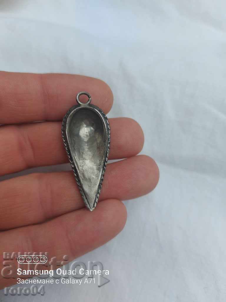 Livrarea MEDALION ARGINT - PANDANT Livrarea MEDALION ARGINT - PANDANT