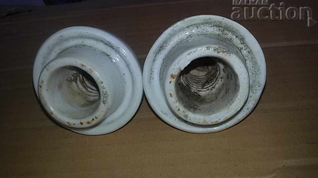 Delivery of antique small porcelain insulator cups sponge insulator