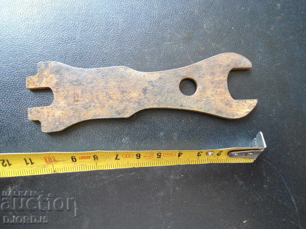 Auction An old switch Auction An old switch