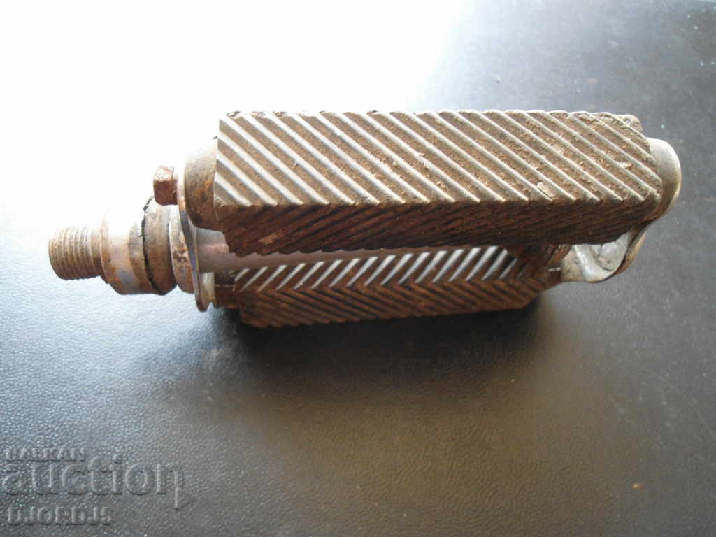 Auction Pedal from an old wheel Auction Pedal from an old wheel