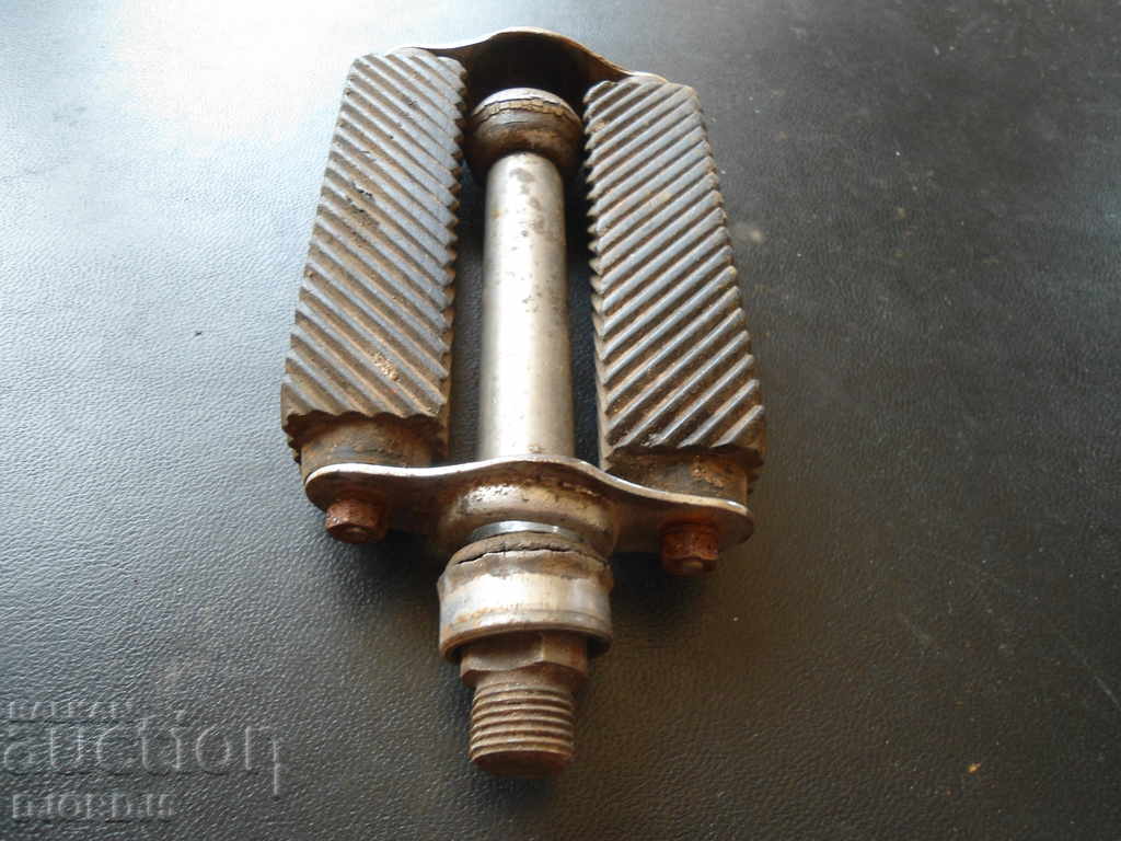 Delivery of Pedal from an old wheel Delivery of Pedal from an old wheel