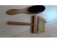 Retro wooden razor brushes