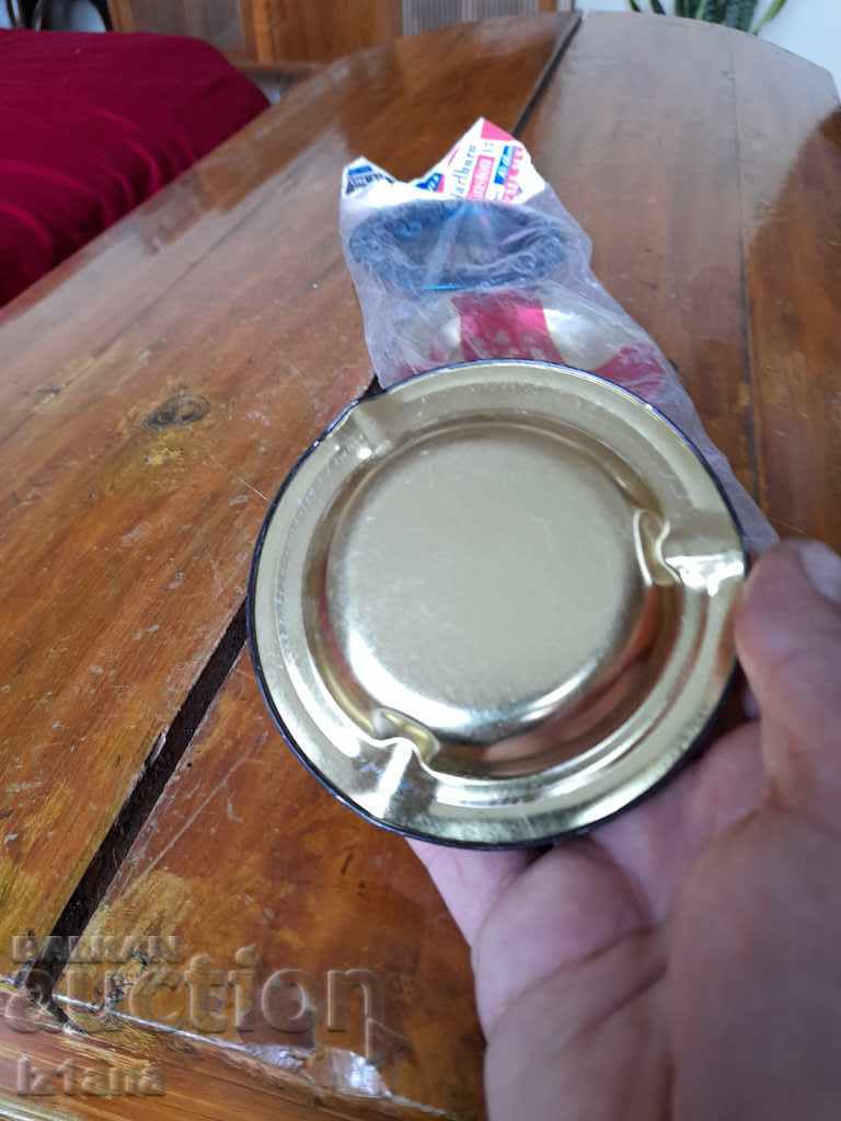 Old ashtray, ashtrays - 5 Old ashtray, ashtrays - 5