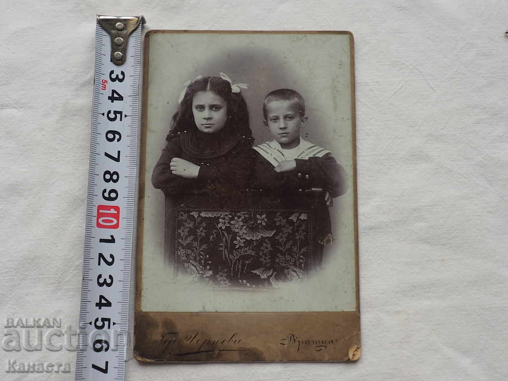 Снимка картон брат и сестра  фото Враца   бр. Черневи К 320