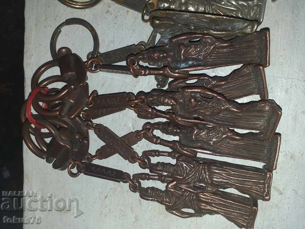 A large lot of metal key chains with price 85.00 BGN | € 43.46 A large lot of metal key chains with price 85.00 BGN | € 43.46