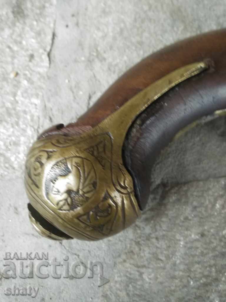 Доставка на Кремъчен пистолет , пищов ,Кремъклия Доставка на Кремъчен пистолет , пищов ,Кремъклия