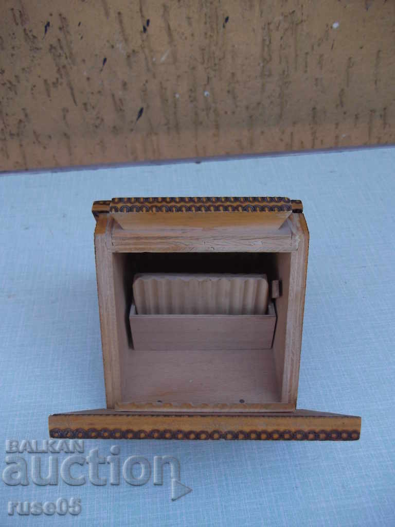 Triangular wooden cigarette case pyrographed from the sauce - 5 Triangular wooden cigarette case pyrographed from the sauce - 5