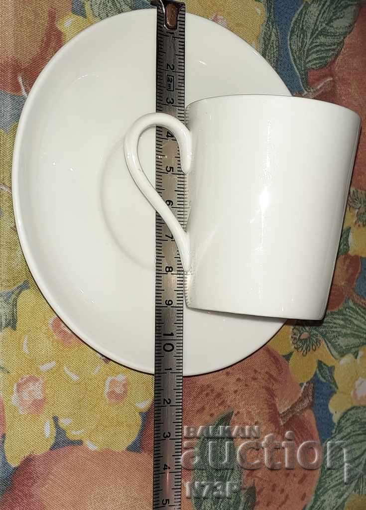 Delivery of PORCELAIN CUP + PLATE 2PCS. MADE IN SWEDEN.