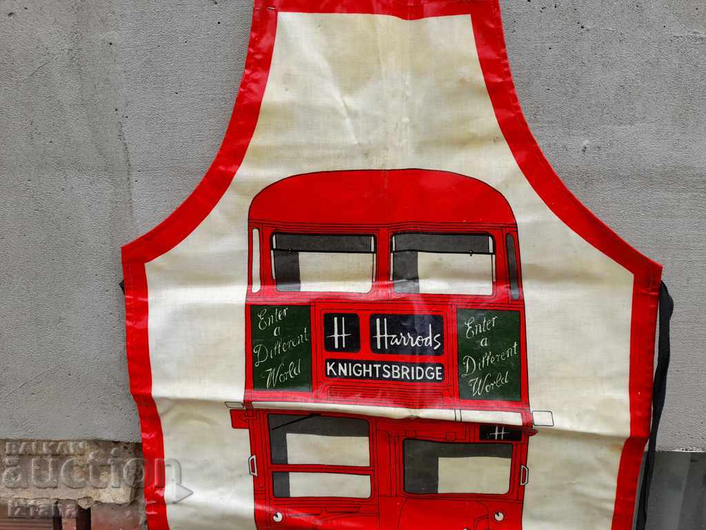Old cooking apron with price 10.00 BGN | € 5.11 Old cooking apron with price 10.00 BGN | € 5.11