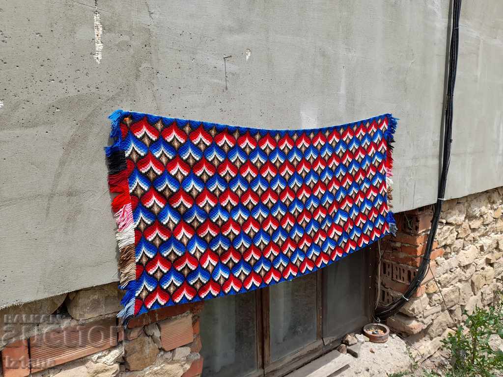 An old hacker, wall cover with price 35.00 BGN | € 17.90 An old hacker, wall cover with price 35.00 BGN | € 17.90