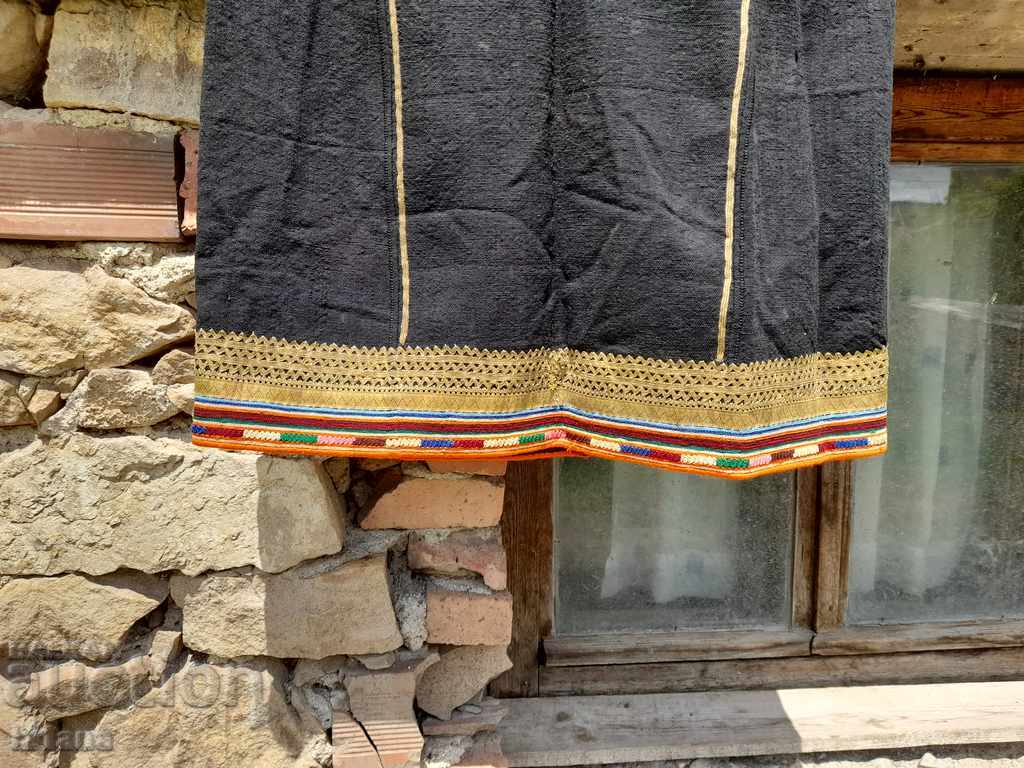 Delivery of Costume, Litak Delivery of Costume, Litak