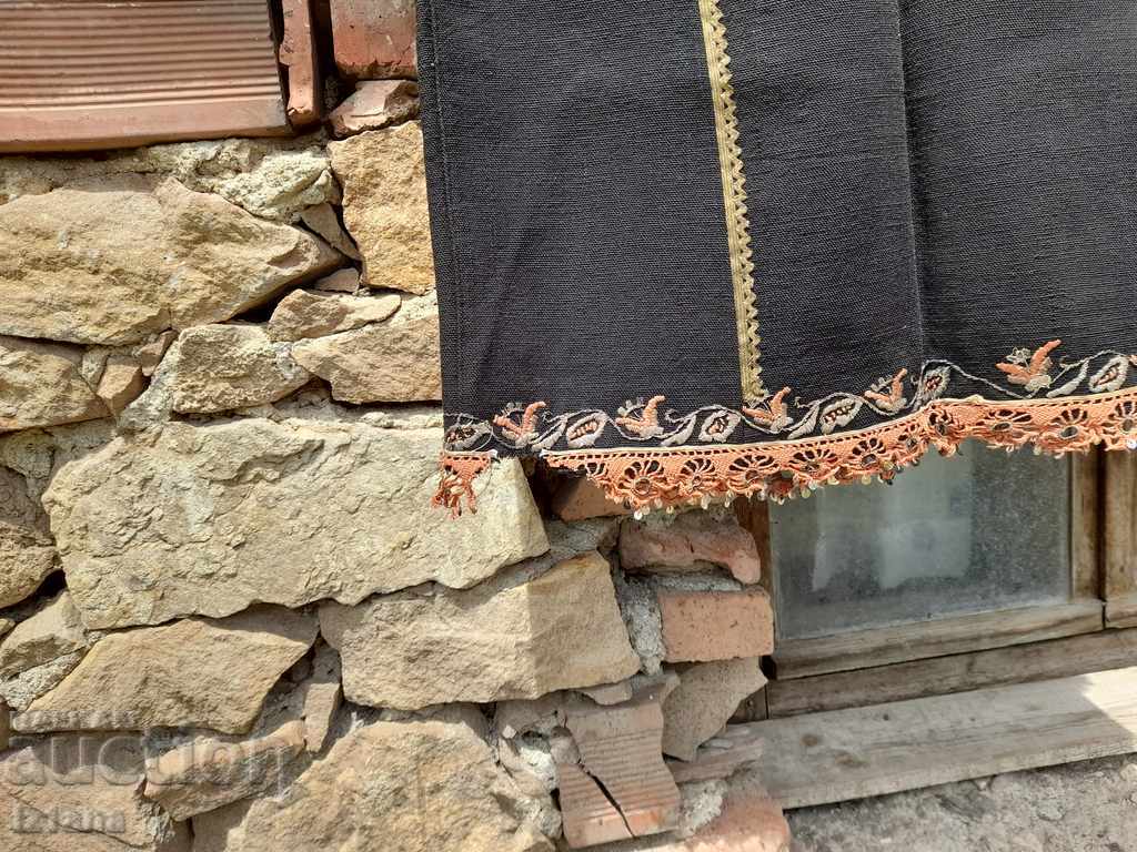 Auction Costume, Litak Auction Costume, Litak