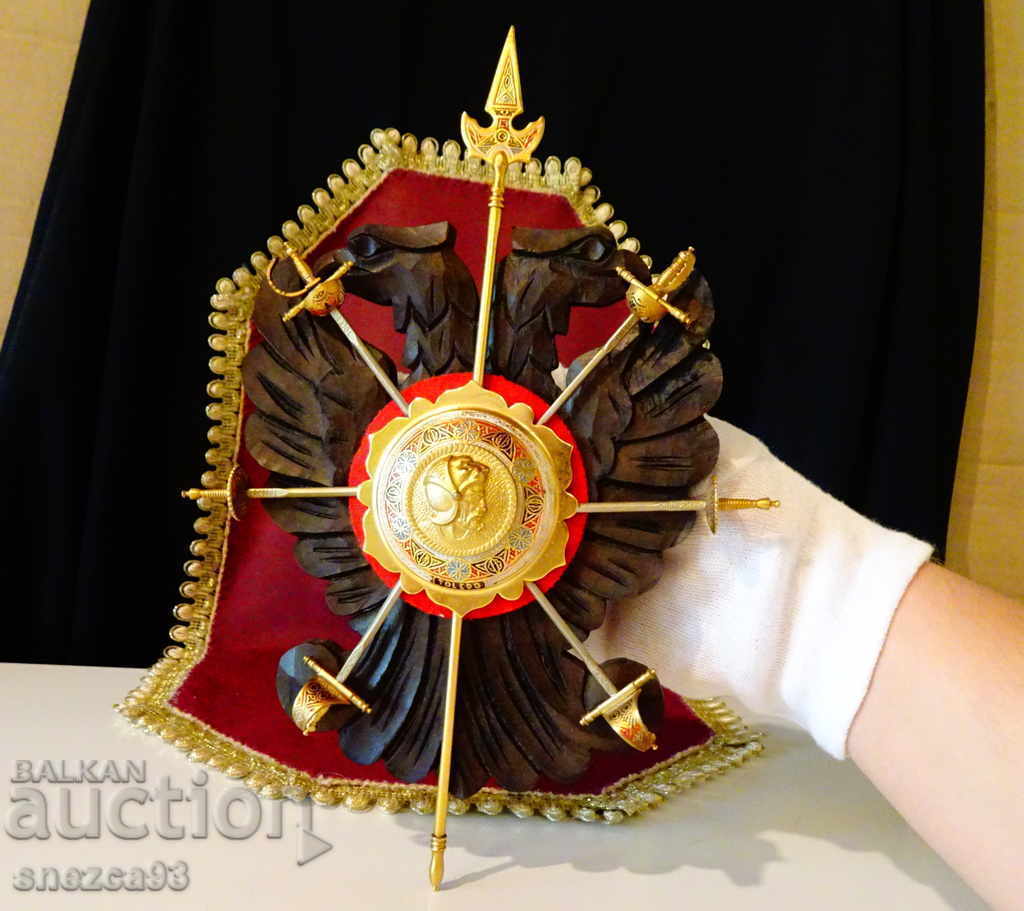 Toledo double-headed eagle, knight, sword, scepter, gilding, cellular Toledo double-headed eagle, knight, sword, scepter, gilding, cellular