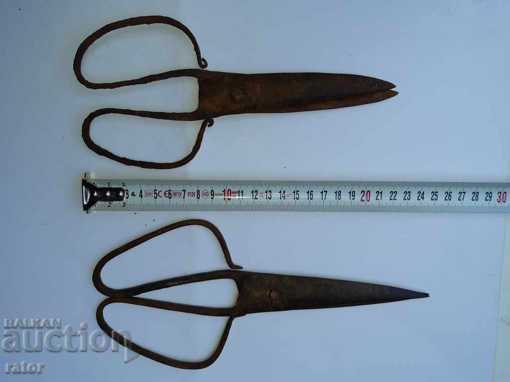 Large old forged abadji scissors 2 pieces. Scissors
