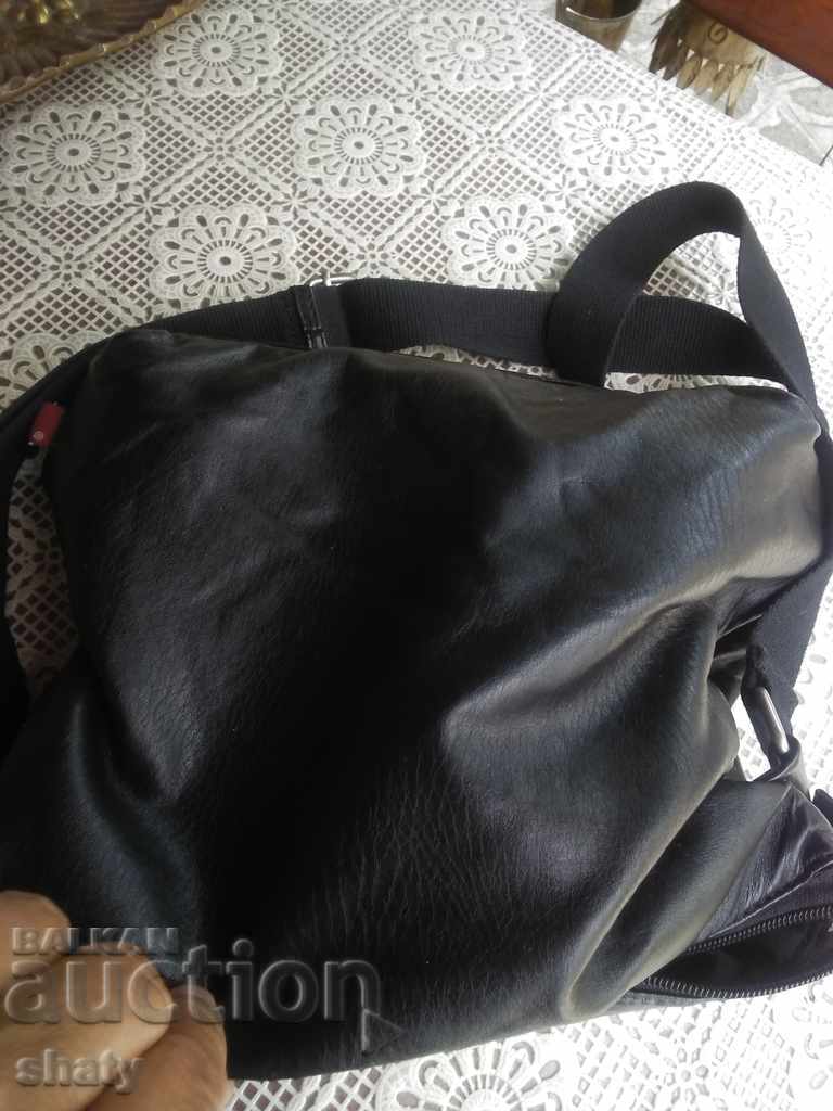 Auction Levis bag Auction Levis bag