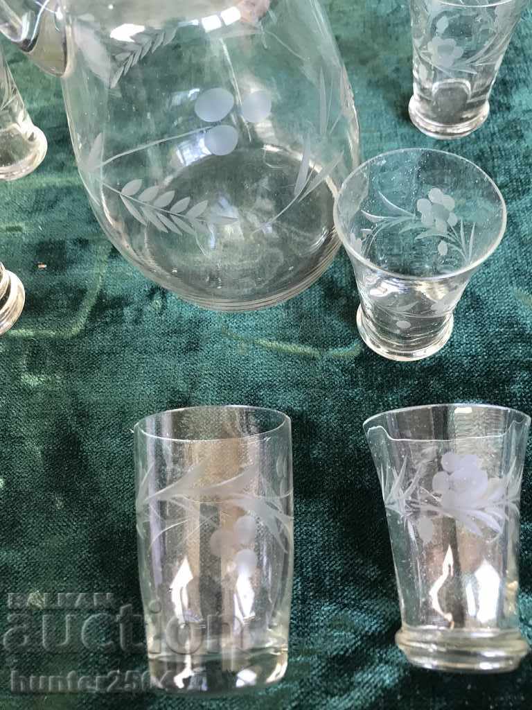 Bottle and cups 6 pcs with price € 17.95 | 35.11 BGN