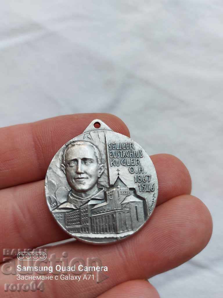 MEDALIE GERMANĂ