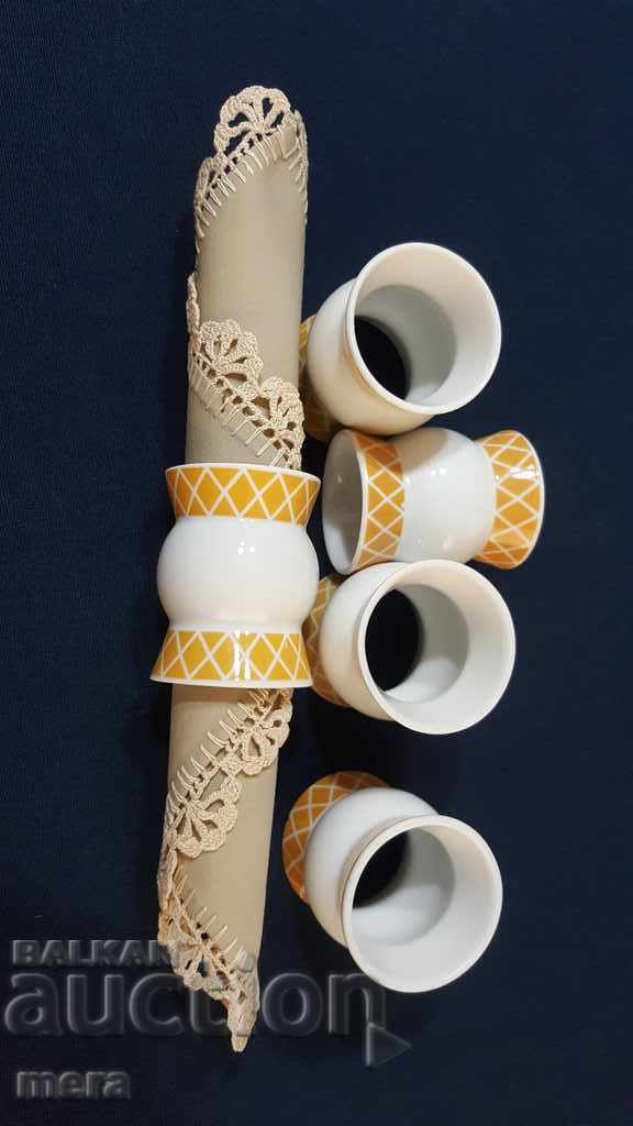 Servetele de portelan cu preț 25.00 BGN | € 12.78